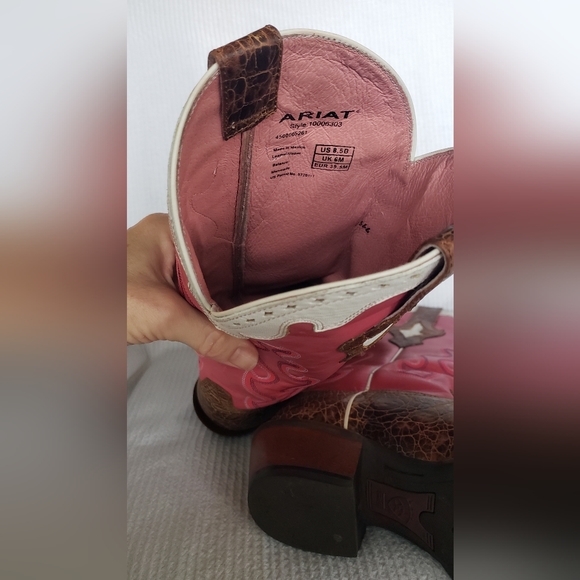 🌟SEE NEW LISTING🌟🎀Cowgirl Boots💗Barbie Pink w/ Croc Leather Design💗 8.5B - Picture 9 of 10
